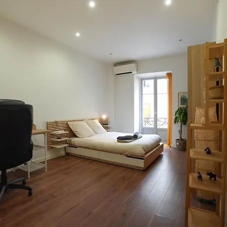 Appartamento Superb 3 Bedroom - Center *